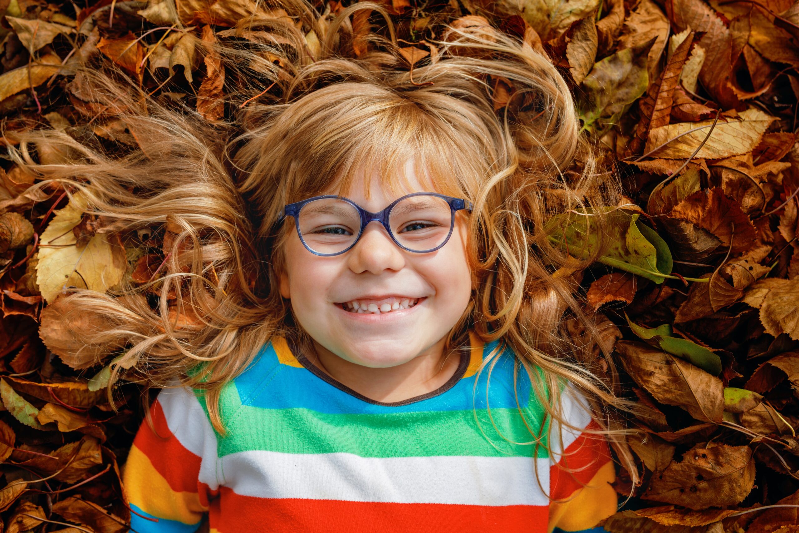 Fall,Portrait,Of,Little,Preschool,Girl,In,Autumn,Park,On
